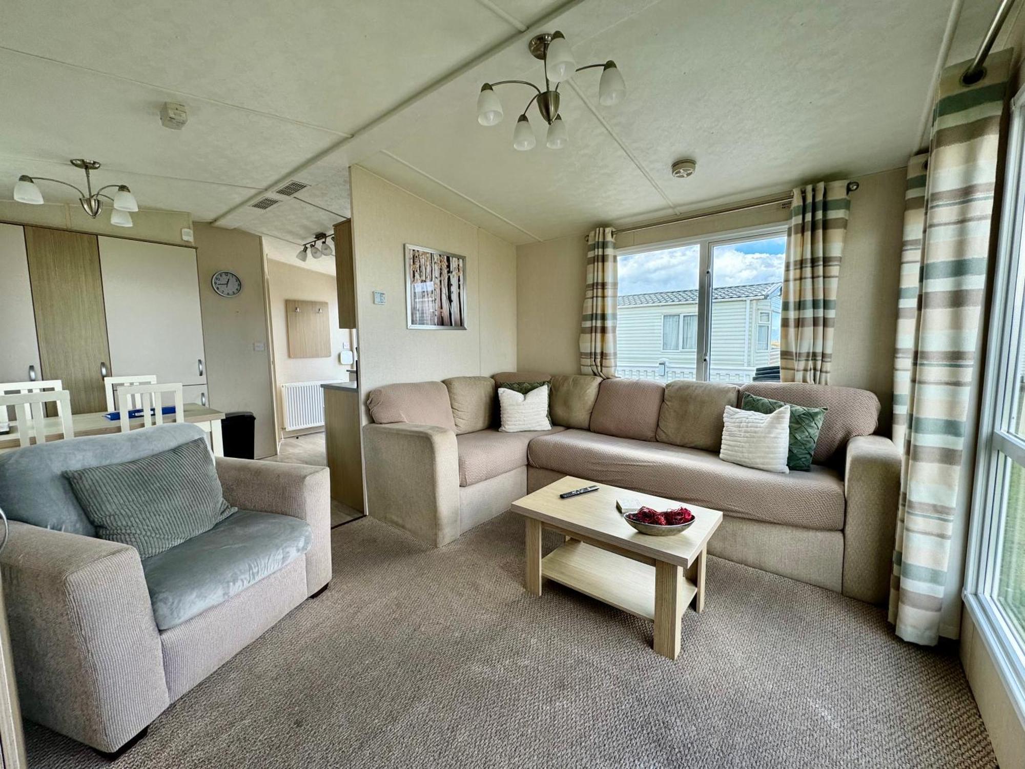 New Sea View Platinum Caravan With Huge Decking Newcastle Upon Tyne Kültér fotó